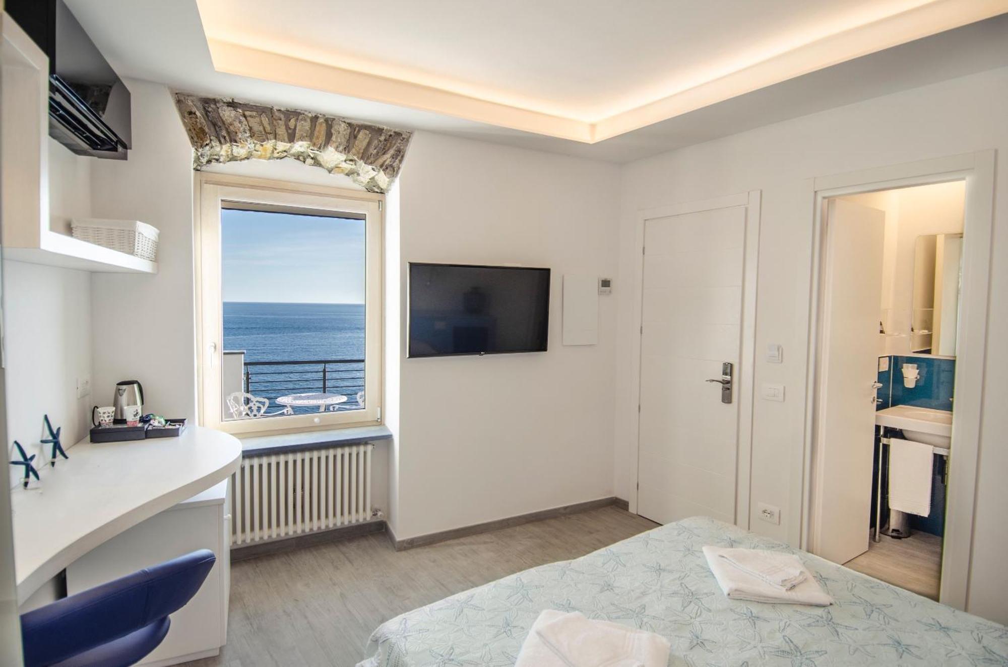 Creuza De Mae Hotel Riomaggiore Buitenkant foto