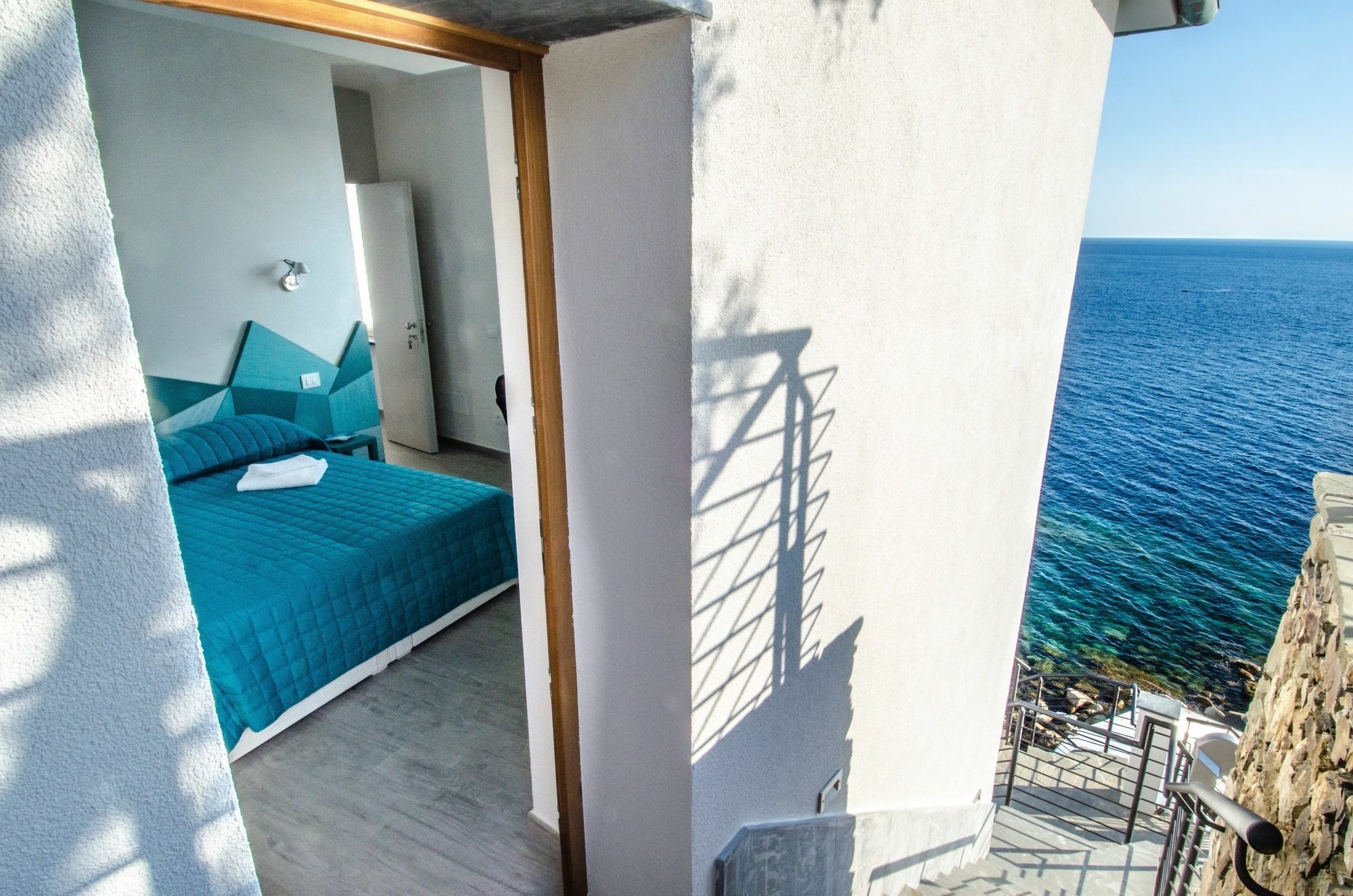 Creuza De Mae Hotel Riomaggiore Buitenkant foto